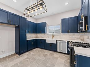 1906 Dismuke Street B, Houston TX 77023