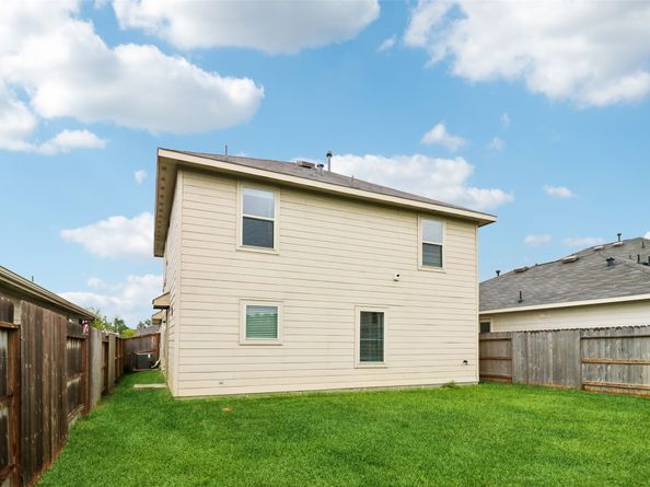2724 Cadiz Bay Drive, Conroe TX 77301