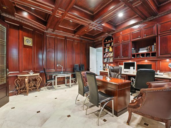 1119 River Glynn Drive, Houston TX 77063
