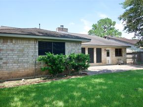 2543 Sage Brush Lane, Sugar Land TX 77479