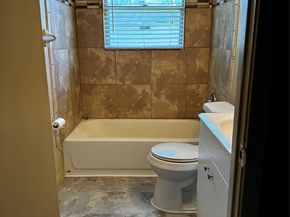 3923 Caplin Street, Houston TX 77026