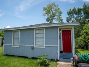 3923 Caplin Street, Houston TX 77026