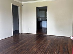 3923 Caplin Street, Houston TX 77026
