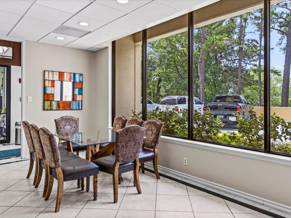 14655 Champion Forest Drive Drive 502, Houston TX 77069