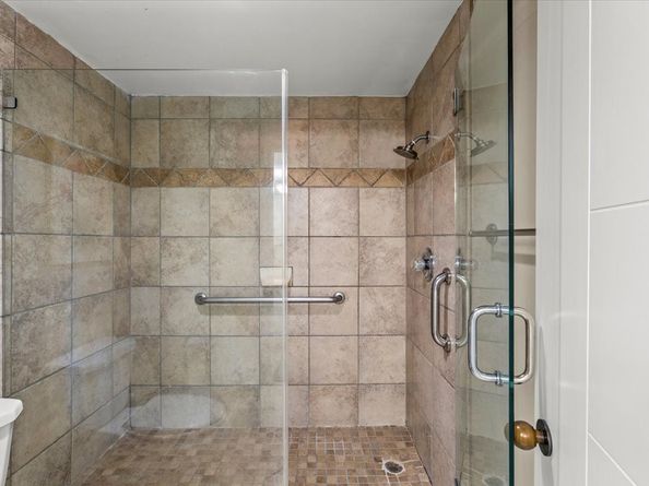 14655 Champion Forest Drive Drive 502, Houston TX 77069