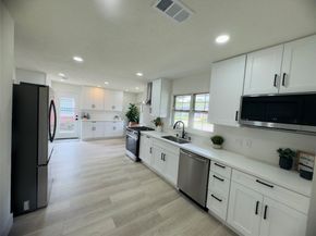 4627 Merwin Street, Houston TX 77027