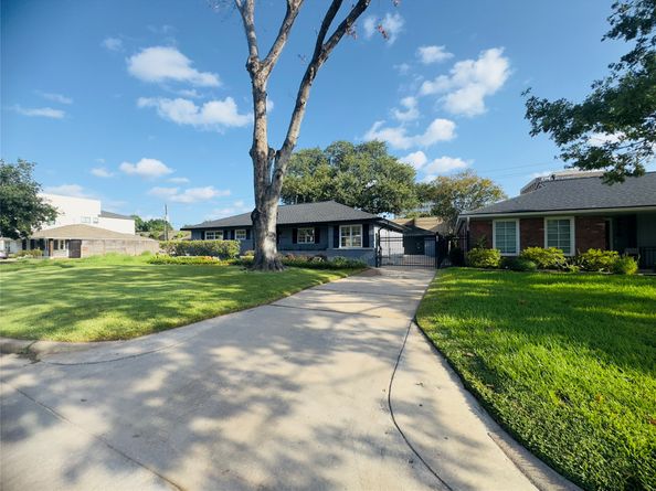 4627 Merwin Street, Houston TX 77027