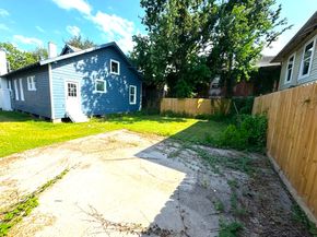 228 Sidney Street, Houston TX 77003