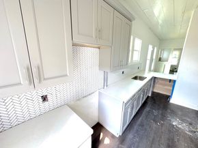 228 Sidney Street, Houston TX 77003