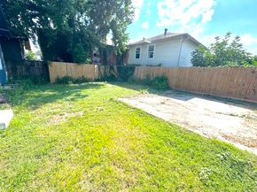 228 Sidney Street, Houston TX 77003