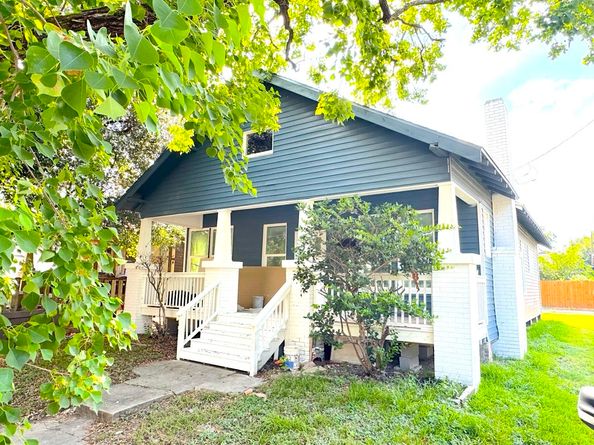 228 Sidney Street, Houston TX 77003