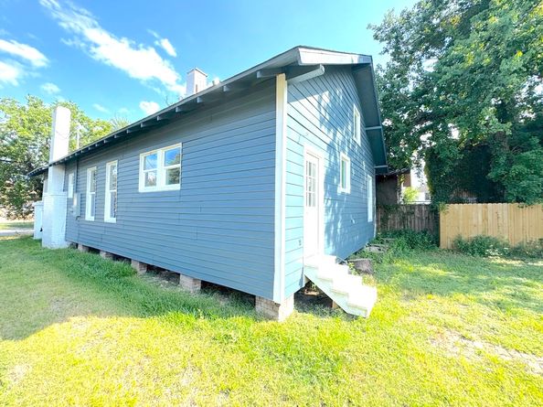 228 Sidney Street, Houston TX 77003