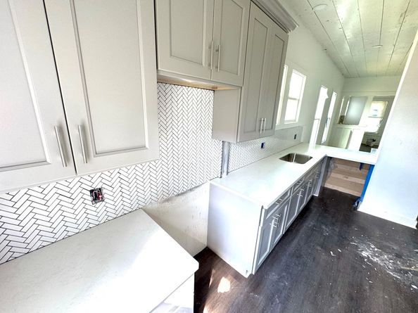 228 Sidney Street, Houston TX 77003