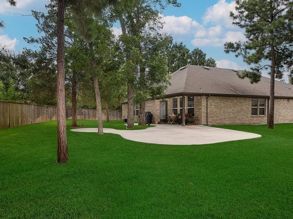 130 Pioneer Canyon, The Woodlands TX 77375