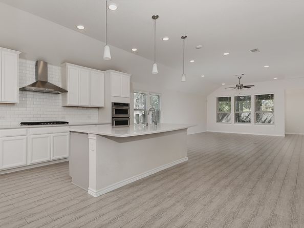 130 Pioneer Canyon, The Woodlands TX 77375