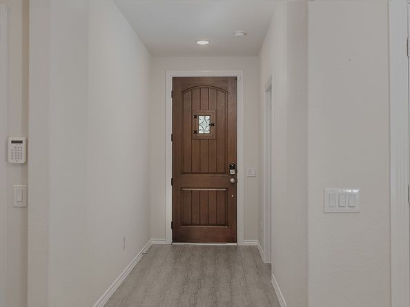 130 Pioneer Canyon, The Woodlands TX 77375