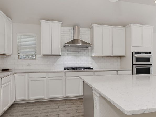 130 Pioneer Canyon, The Woodlands TX 77375