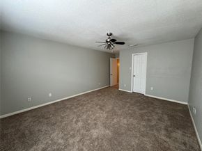 9800 Pagewood Lane 2802, Houston TX 77042