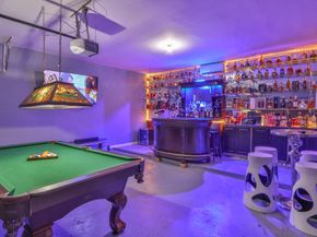 11926 Carriage Hill Drive, Houston TX 77077