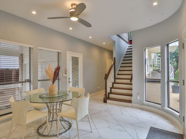 11926 Carriage Hill Drive, Houston TX 77077