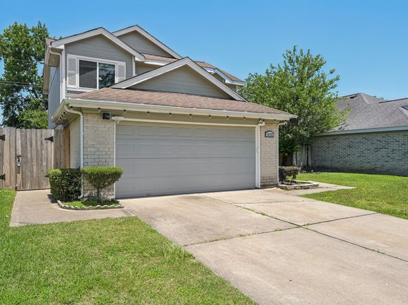 10422 N Pagewick Drive, Houston TX 77041
