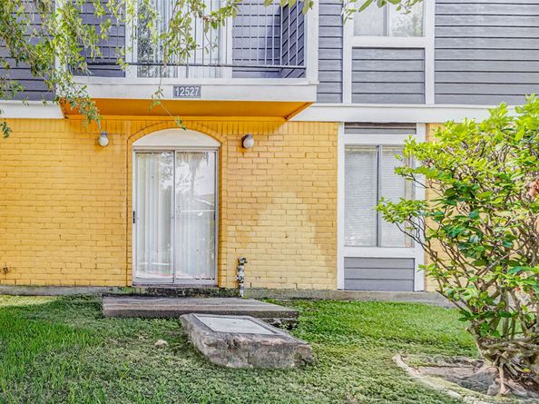 12527 Ashford Meadow Drive 2, Houston TX 77082