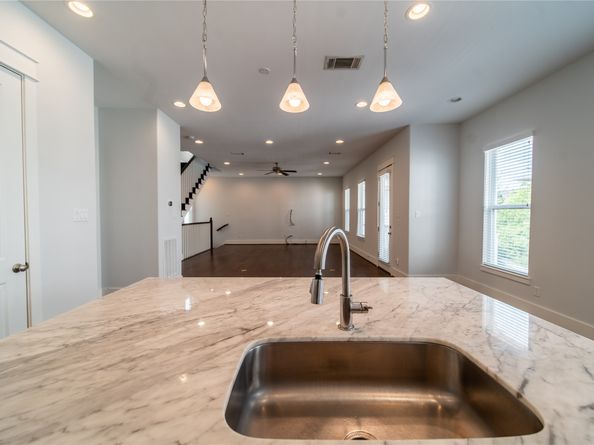 1427 W 23rd Street A, Houston TX 77008