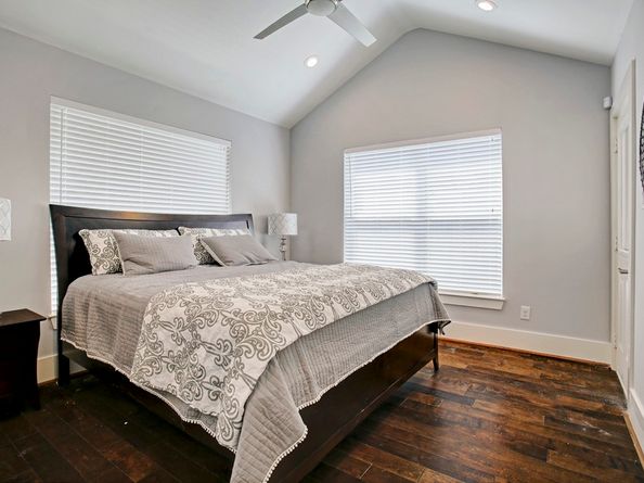 2401 Eagle Street, Houston TX 77004