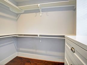 2401 Eagle Street, Houston TX 77004