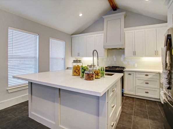 2401 Eagle Street, Houston TX 77004