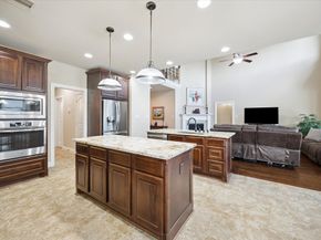 1718 Wakefield Drive, Houston TX 77018