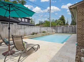 1718 Wakefield Drive, Houston TX 77018