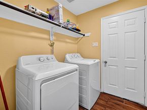 12818 Huntington Field Drive, Houston TX 77099