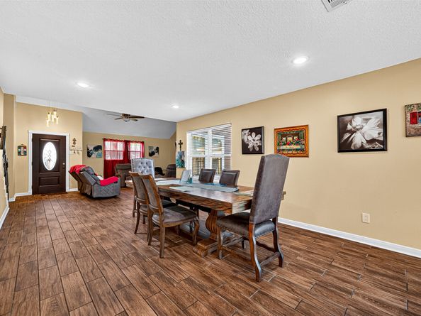 12818 Huntington Field Drive, Houston TX 77099