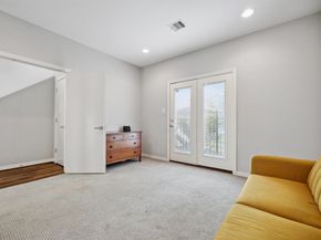 1630 Dennis Street, Houston TX 77004