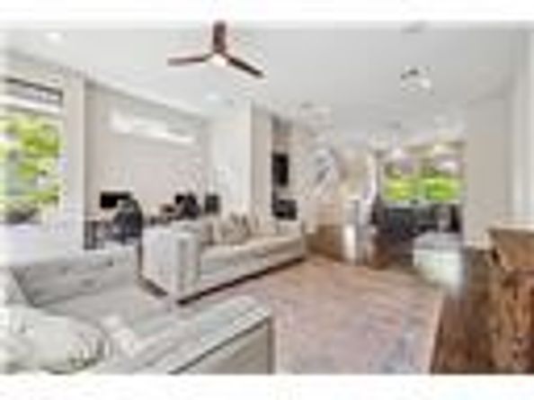 1630 Dennis Street, Houston TX 77004