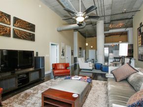 2000 Bagby Street 15401, Houston TX 77002