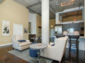 2000 Bagby Street 15401, Houston TX 77002