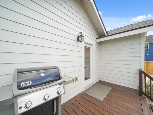 1311 Walton Street, Houston TX 77009