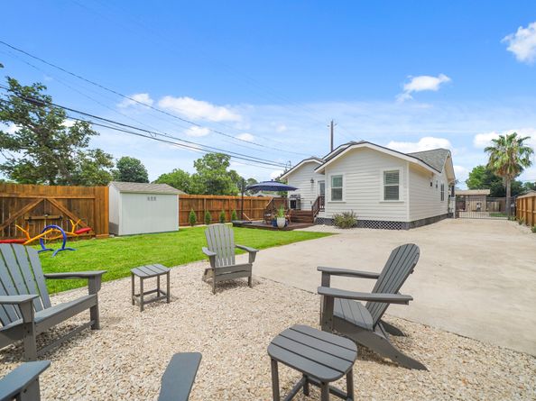 1311 Walton Street, Houston TX 77009