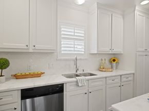 1311 Walton Street, Houston TX 77009