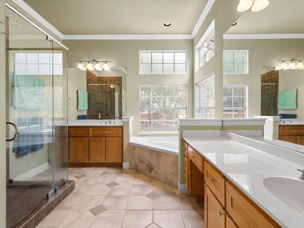 5813 Sandalwood Hollow, Austin TX 78731