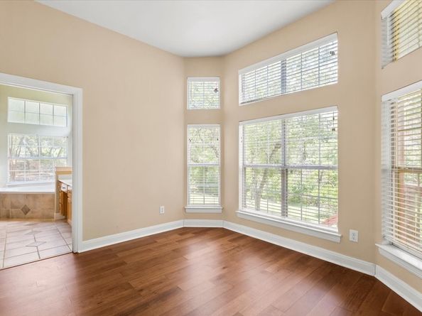 5813 Sandalwood Hollow, Austin TX 78731