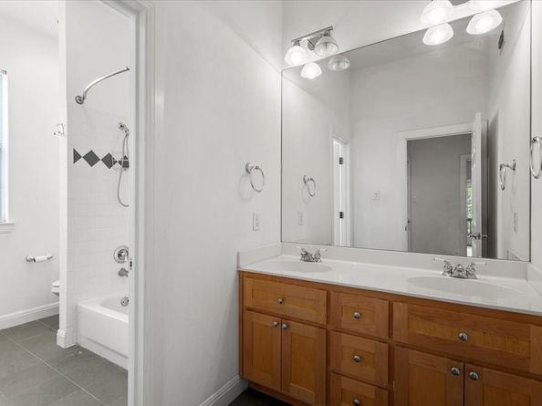 5813 Sandalwood Hollow, Austin TX 78731