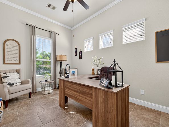 23438 Fauburg Dr, New Caney TX 77357