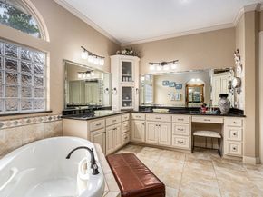 2802 Twin Fountains Drive, Houston TX 77068