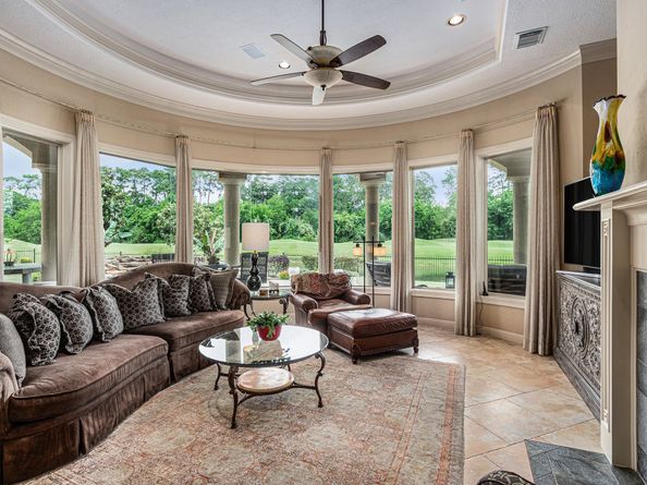 2802 Twin Fountains Drive, Houston TX 77068
