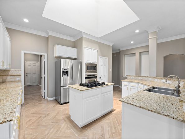13718 Sherburn Manor Drive, Cypress TX 77429