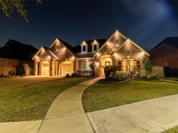 6223 Duke Trail Lane, Sugar Land TX 77479