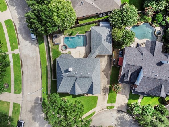 8210 Cross Springs Court, Houston TX 77095